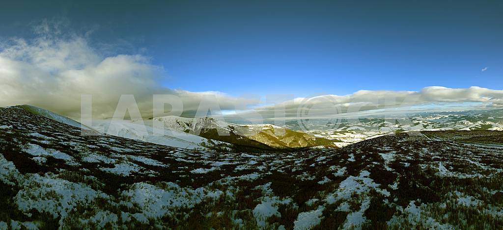 A frosty day is in mountains