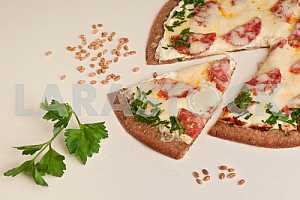 ПИЦЦА ДИЕТИЧЕСКАЯ С САЛЯМИ