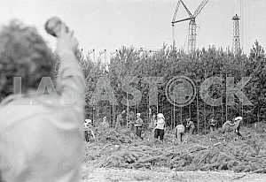 Студенты на строительстве 4-го энергоблока ЧАЭС