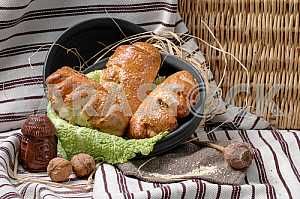 Булочки с яблочной начинкой