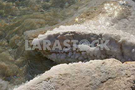 Большой кристалл соли Мёртвого моря