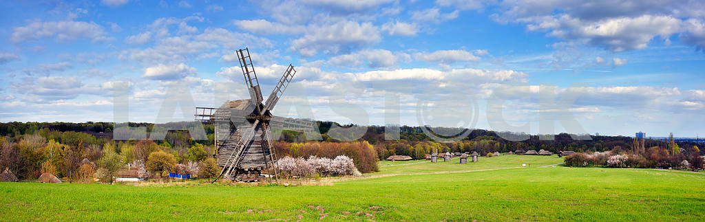 Windmills in the spring — Image 3413