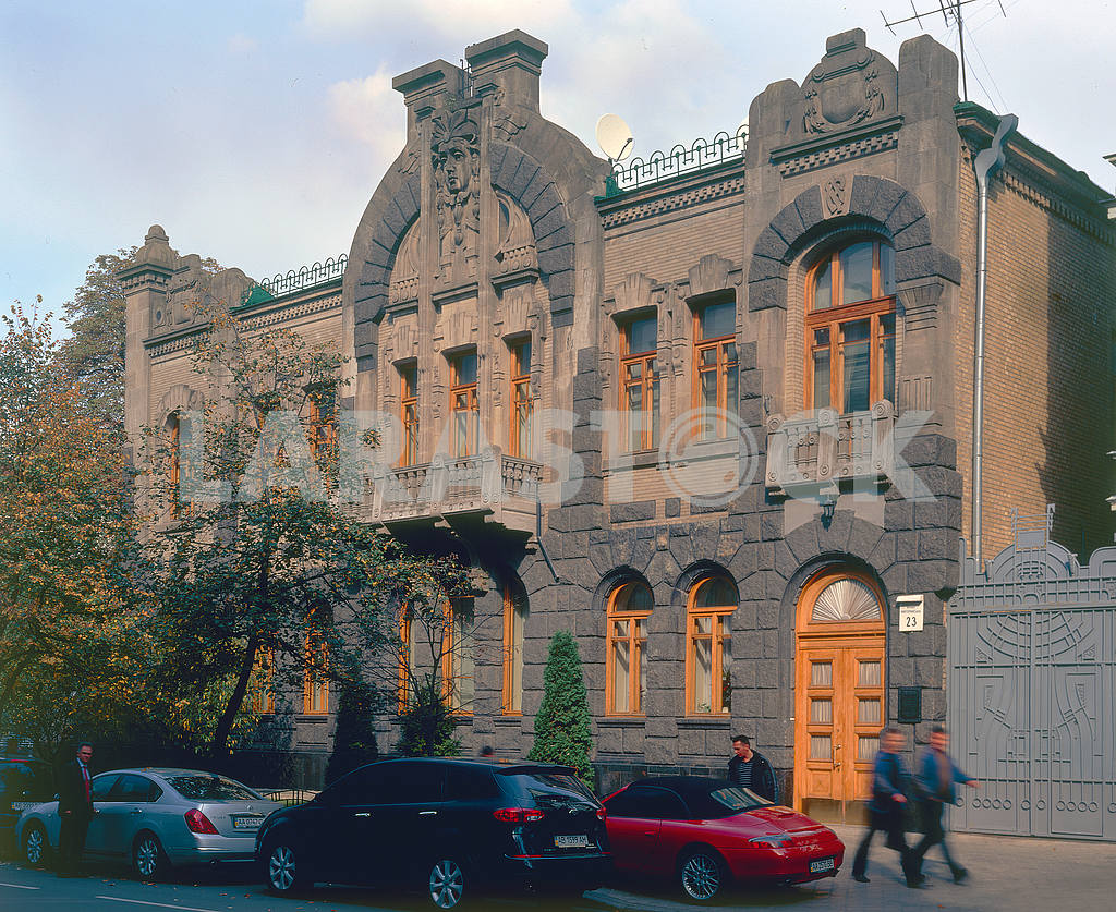 House of the Weeping Widow in Kiev — Image 51425