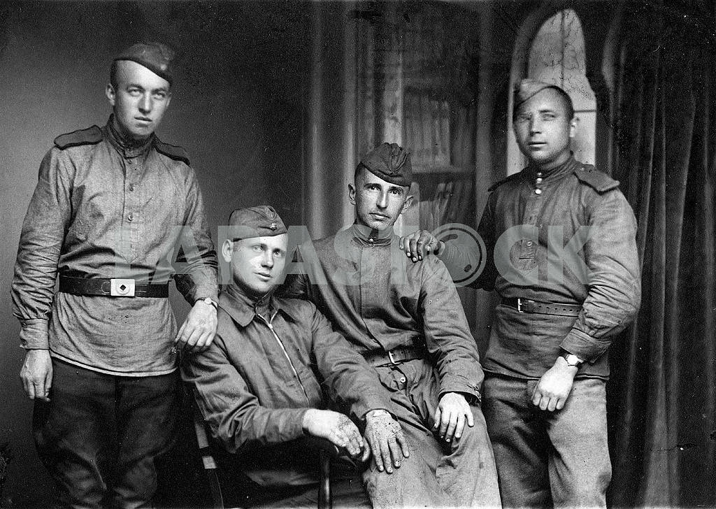 Soviet soldiers — Image 23427