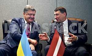 Петр Порошенко и Раймондс Вейонис
