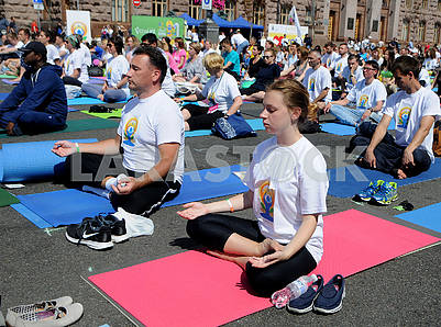 Yoga session "Marathon without fuss" in Kiev