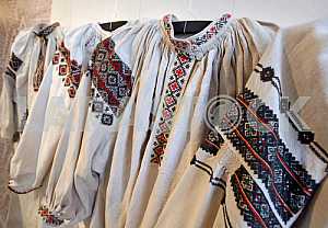 The exhibition Masterpieces of Ukrainian folk embroidery in Kiev
