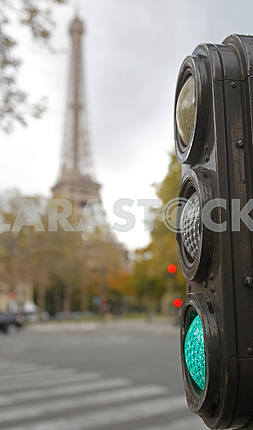 Traffic lights and Eiffel Tower
