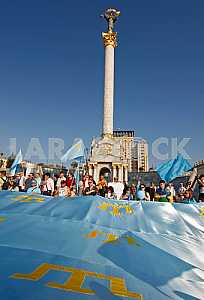 Day of Crimean Tatar flag in Kiev