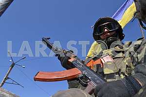 Военнослужащий ВСУ на НП Чернухино