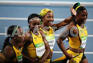 Final women's relay 4H100m