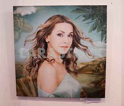 Photo portrait of the "Birth of Venus" at the Ukrainian Art Week.