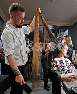 Registration record of Ukraine on the longest natural hair