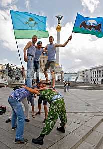 Celebrating Airborne Forces Day in Kiev