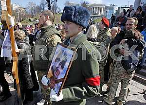 Прощание с погибшем в АТО Дмитрием Годзенко,в Киеве