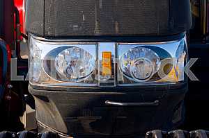 Lights tractor