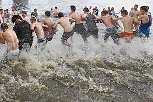 Water battle in Hydropark in Kiev