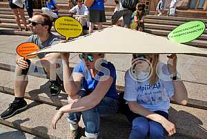 Rally of public organizations dealing with migrants from the Crimea and eastern Ukraine in Kiev