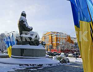 Monument to Mykhailo Hrushevsky