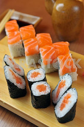 California rolls , maki sushi , japanese food