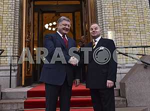 Петр Порошенко и Олемик Томмессен