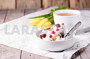Spring mood light with green tea and useful dessert.