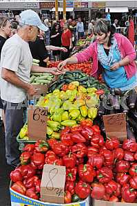 Commercial vegetables on the market "Privoz" September 9, 2011