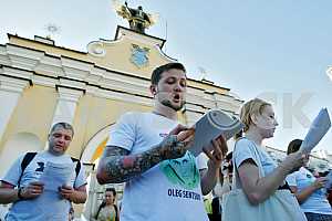 Акция в честь дня рождения Олега Сенцова