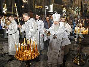 Christmas service at St. Vladimir Cathedral in Kiev.