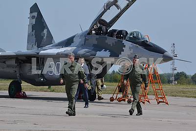 President of Ukraine after the flight on the MiG-29 military fighter