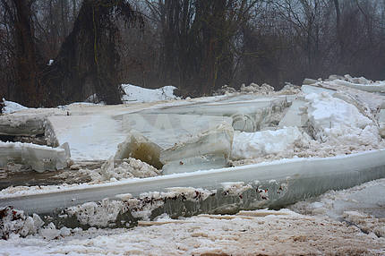 Ice drift in Transcarpathia