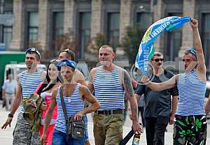 Celebrating Airborne Forces Day in Kiev