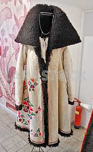 The exhibition Masterpieces of Ukrainian folk embroidery in Kiev
