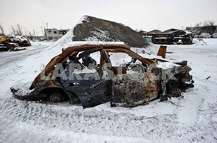 Exploded car in Avdeevka