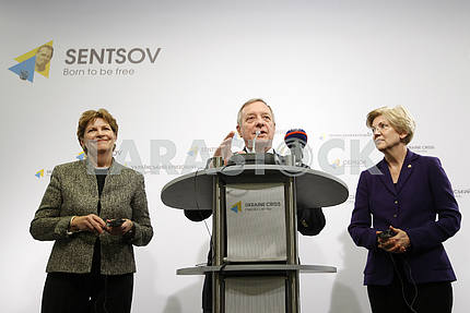 A press-conference of US senators in Kiev.