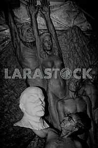Sculptor Boris Rapoport