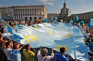 Day of Crimean Tatar flag in Kiev