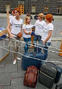 Rally of migrants from the Cabinet of Ministers of Ukraine