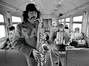 Musicians in the train