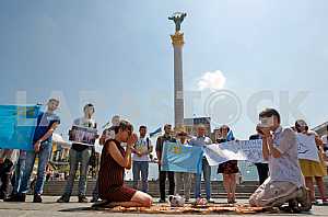 Rally in support of the Crimean Tatars which are in a prison in Russia