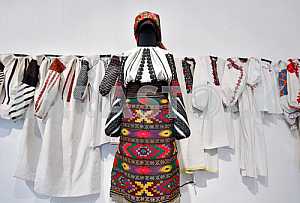 The exhibition Masterpieces of Ukrainian folk embroidery in Kiev